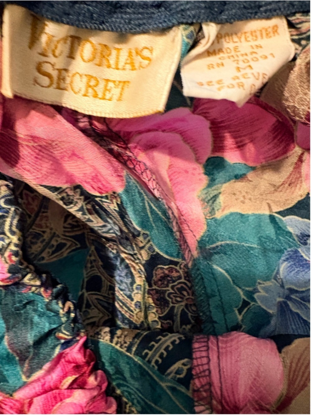 Victoria's Secret Heritage Gold Label Satin Lingerie Set Size M Floral - Picture 4 of 5